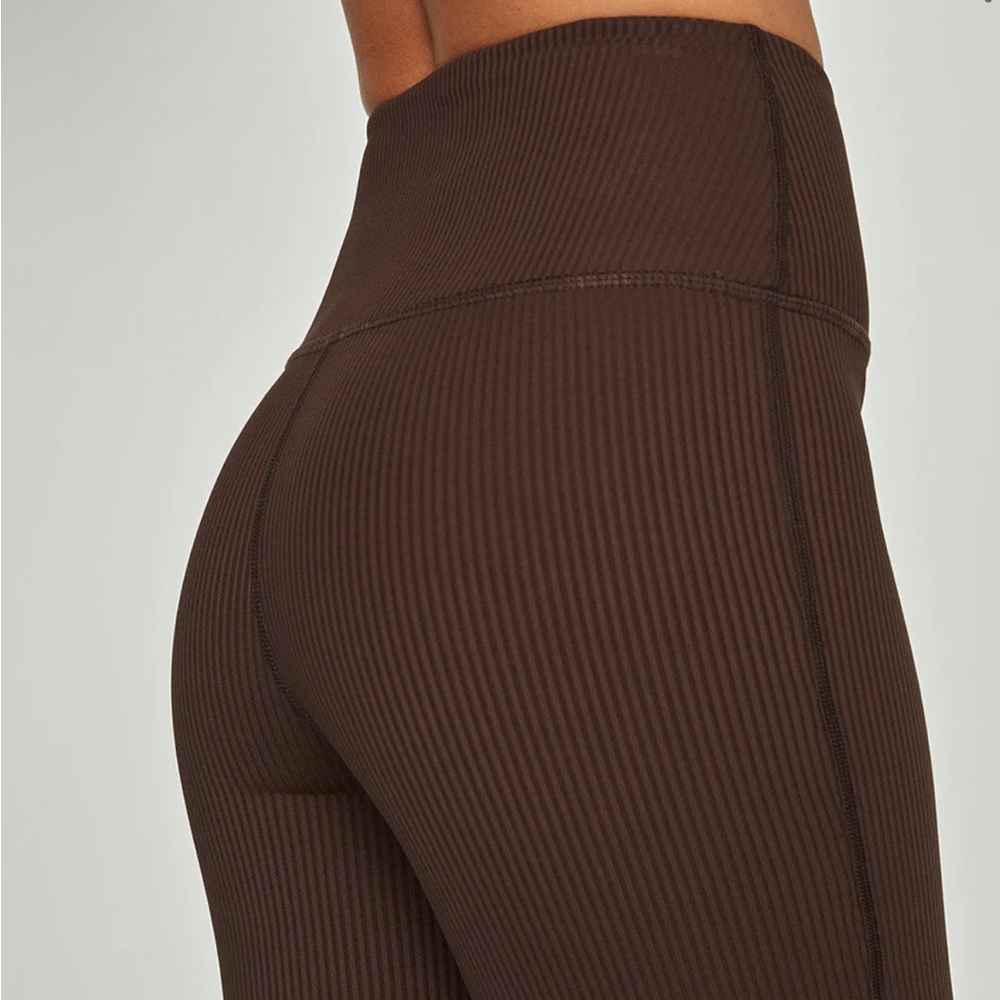 NWT CARBON38 Ribbed‎ Flare xs leggings dark oak brown women’s - Picture 2 of 11